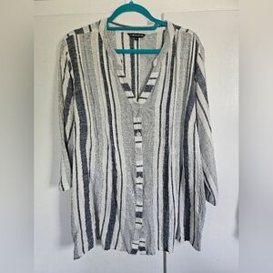 Plus size 2x linen 3/4 length sleeve button down shirt